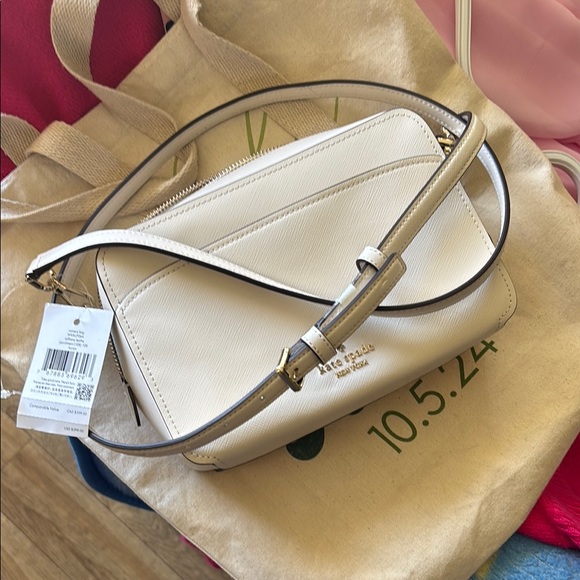 Kate Spade Elegant Cream Crossbody Bag - Picture 1 of 1